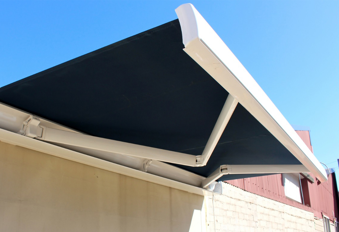 Folding Arm Awnings in Sydney & Melbourne Wynstan
