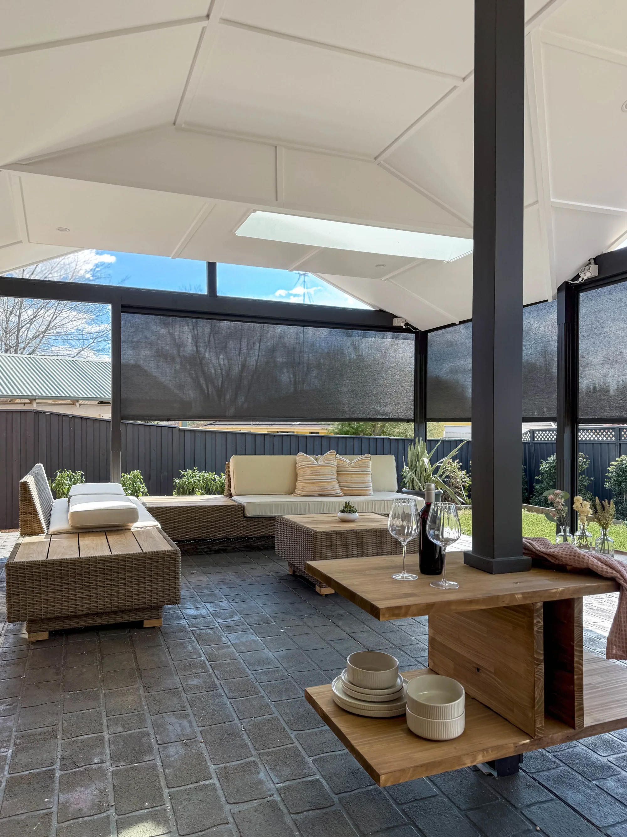 Zip awning in alfresco area