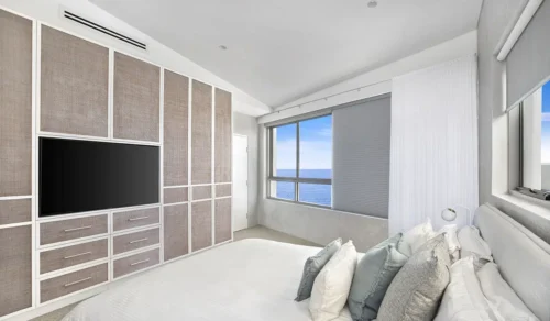 Wynstan honeycomb blinds and sheer curtains