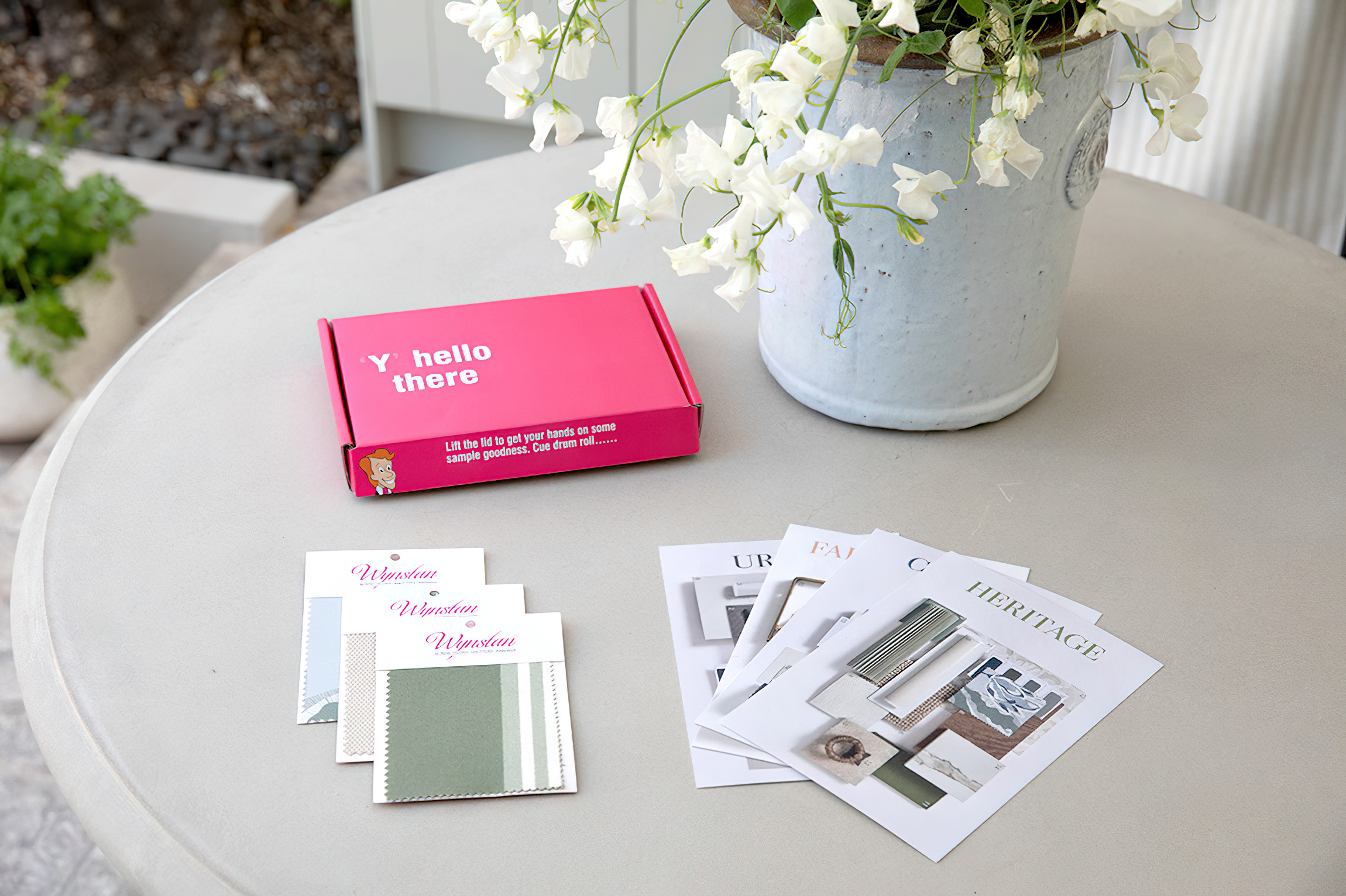 10 FREE fabric samples chosen by you and delivered to your door along with our mood and trend cards.
