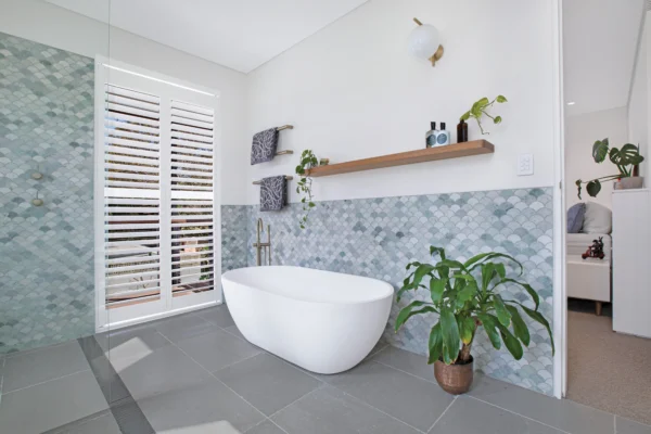 Fauxwood Shutters accentuate your bathroom.